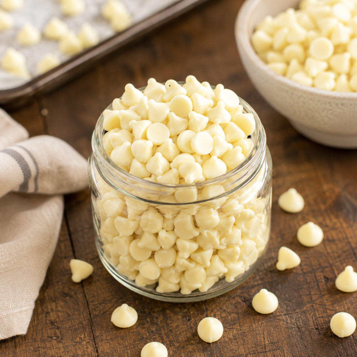 Bulk White Chocolate Chips 900g - Image 5