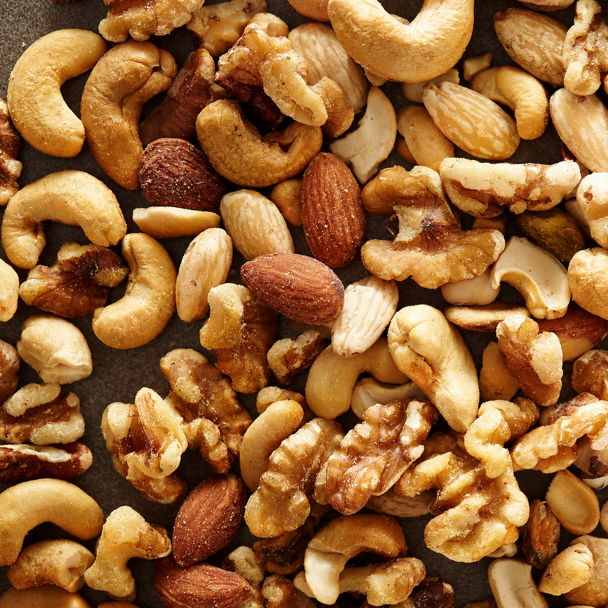 Bulk Mixed Nuts & Raisins 500g - Image 6